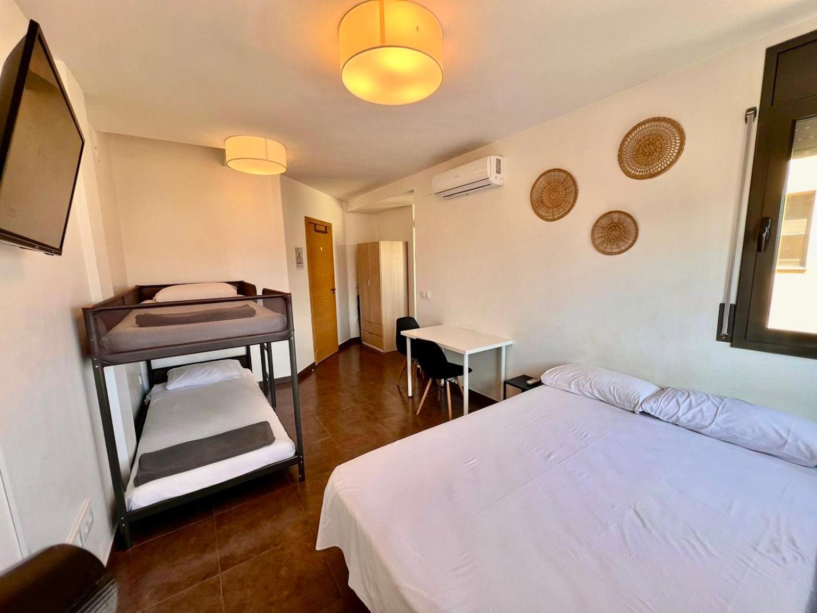 Mt Boutique Suites Y Apartamentos - Adults Only - Mataro Exterior photo